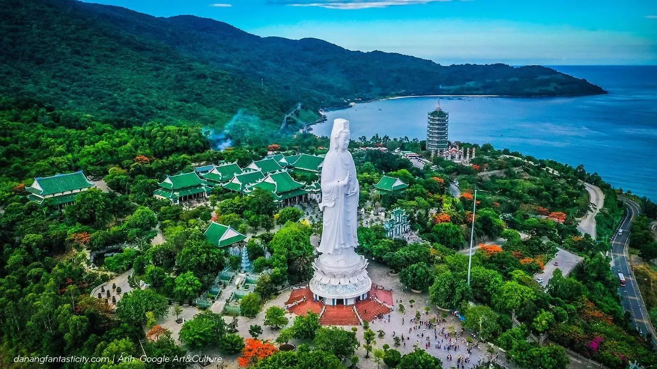 Diamond Beach Hotel Da Nang