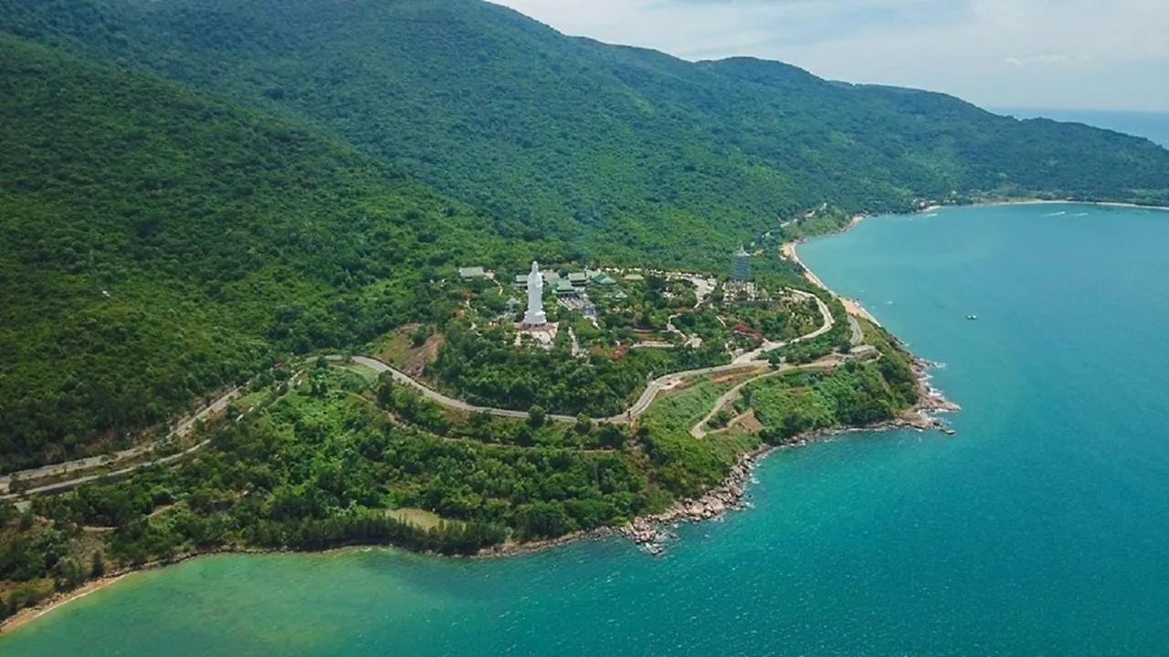 Diamond Beach Hotel Da Nang